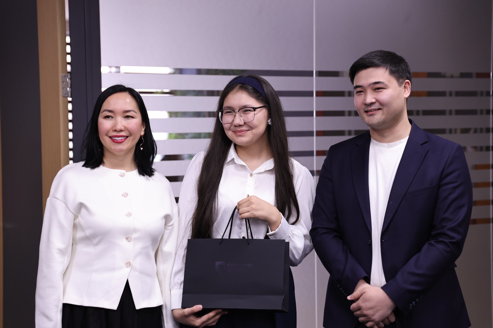 WhatsApp Image 2025-12-19 at 16.50.44 (3)