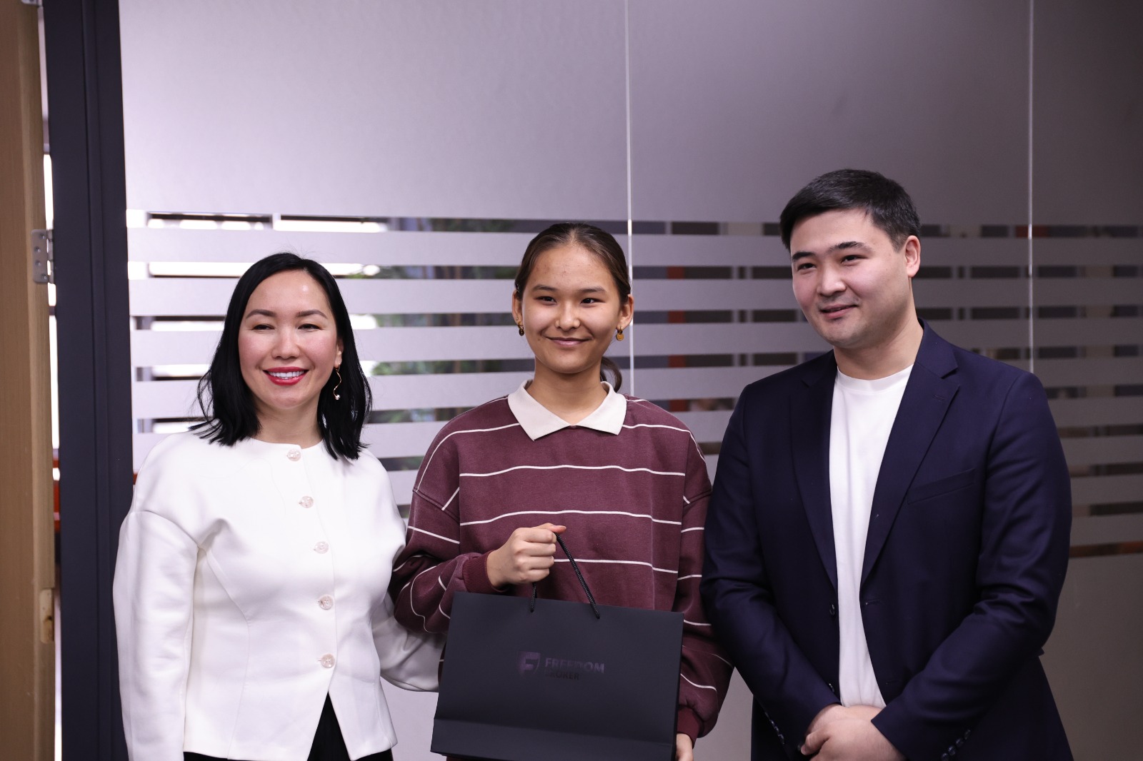 WhatsApp Image 2025-12-19 at 16.50.44