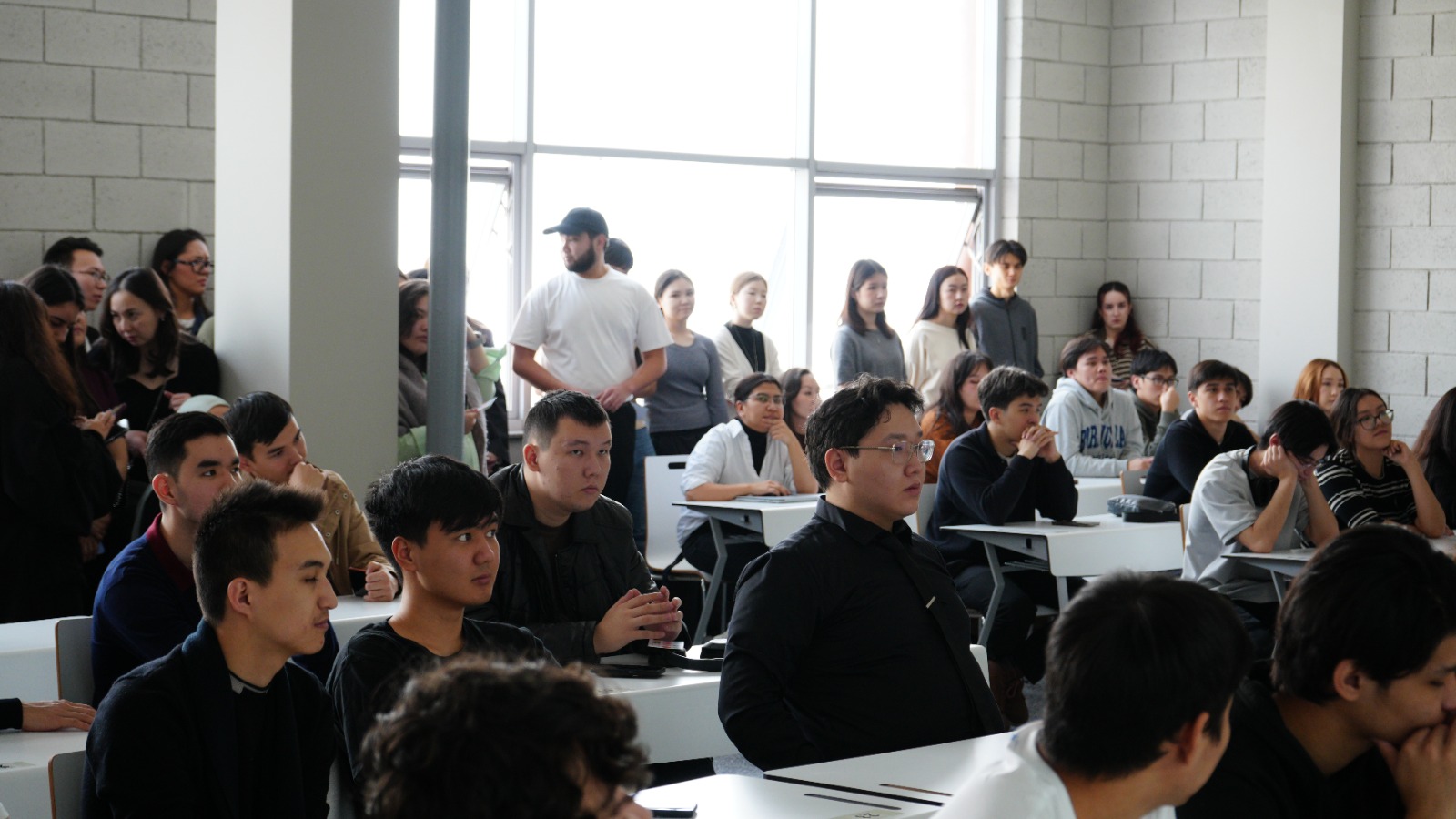 WhatsApp Image 2025-12-25 at 16.36.00