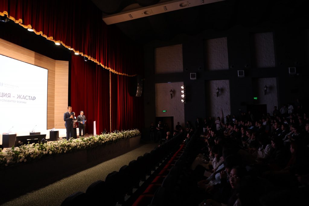 photo_5424852623715669688_w