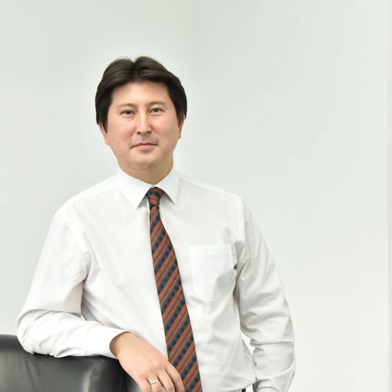berik-akhmetov